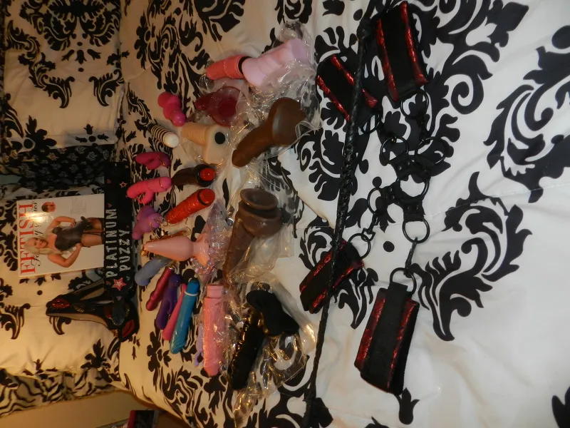 Live sex webcam photo for PlatinumPuzzy #2333650