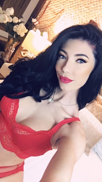 Live sex webcam photo for VivienneRuth #7242384