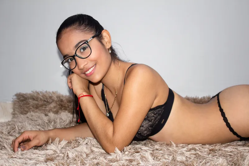 Live sex webcam photo for JulianaSaint #1925938