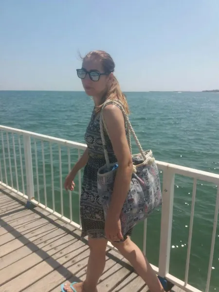 Live sex webcam photo for SexyMatureDoll #7832415