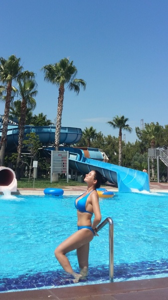 Live sex webcam photo for LauraJade18 #1958898