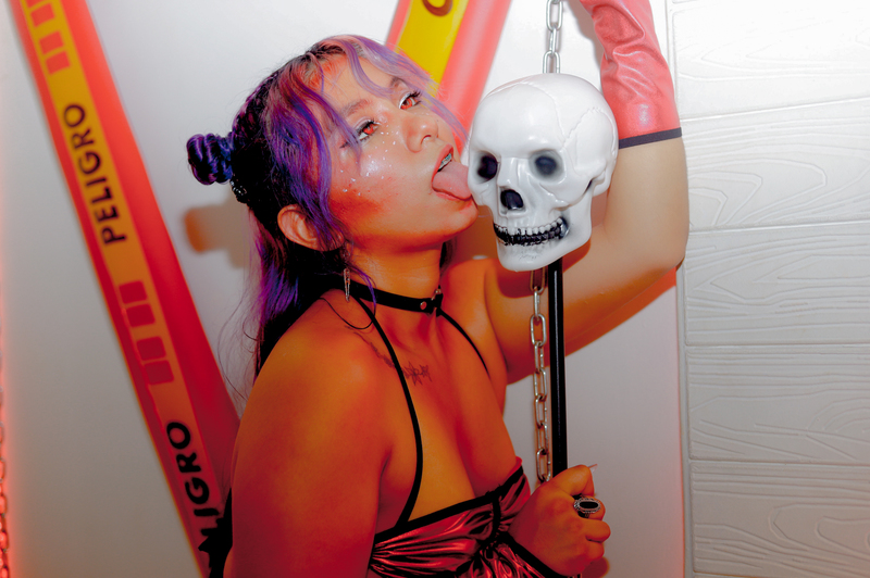 Live sex webcam photo for SinaM #2672870