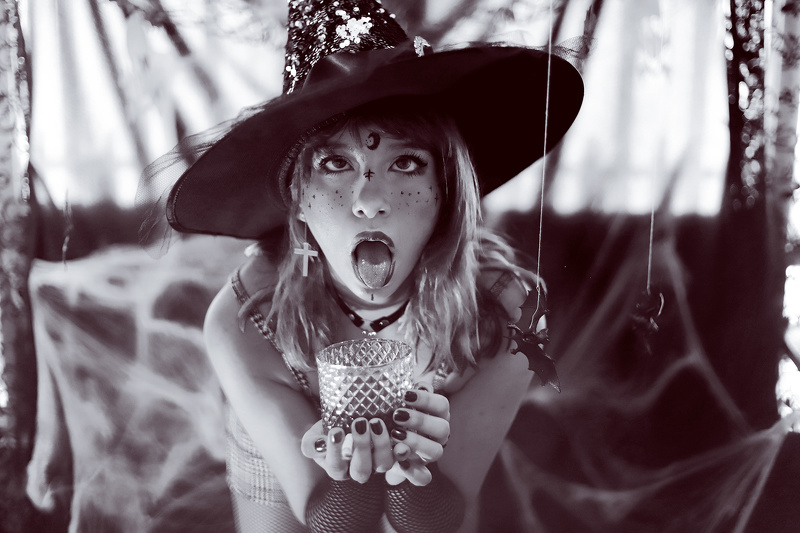 Live sex webcam photo for SinaM #2037843