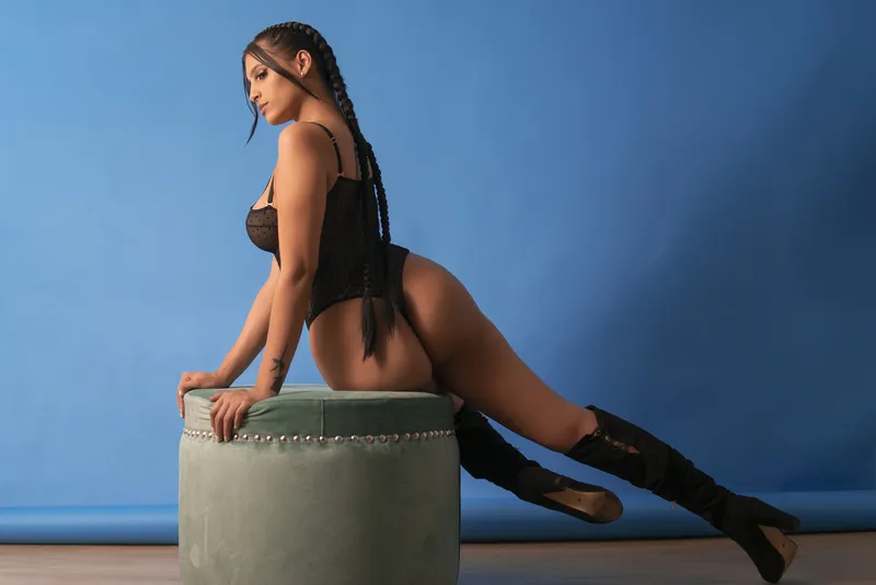 Live sex webcam photo for AntonellaMeyer #2260903