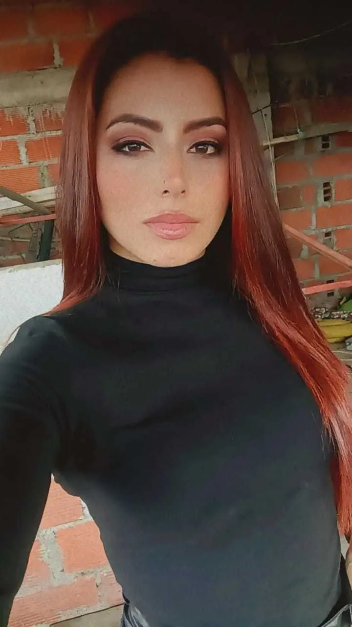 Live sex webcam photo for RosaliaSuarez #7779709