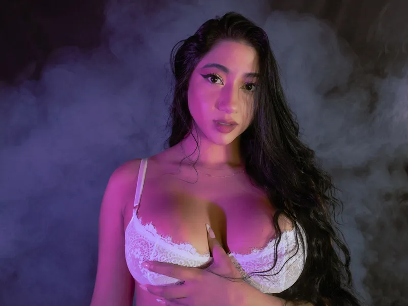 Live sex webcam photo for CamilaSanchez #6069421