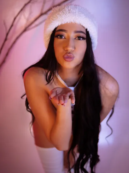 Live sex webcam photo for CamilaSanchez #6069487