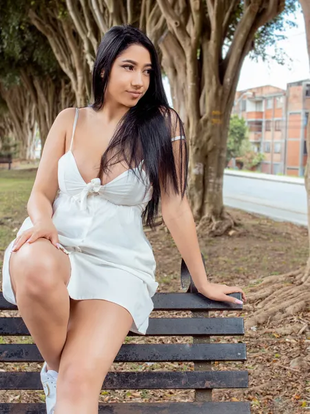 Live sex webcam photo for CamilaSanchez #6069592