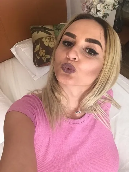 Live sex webcam photo for xMEDEEA #7858127