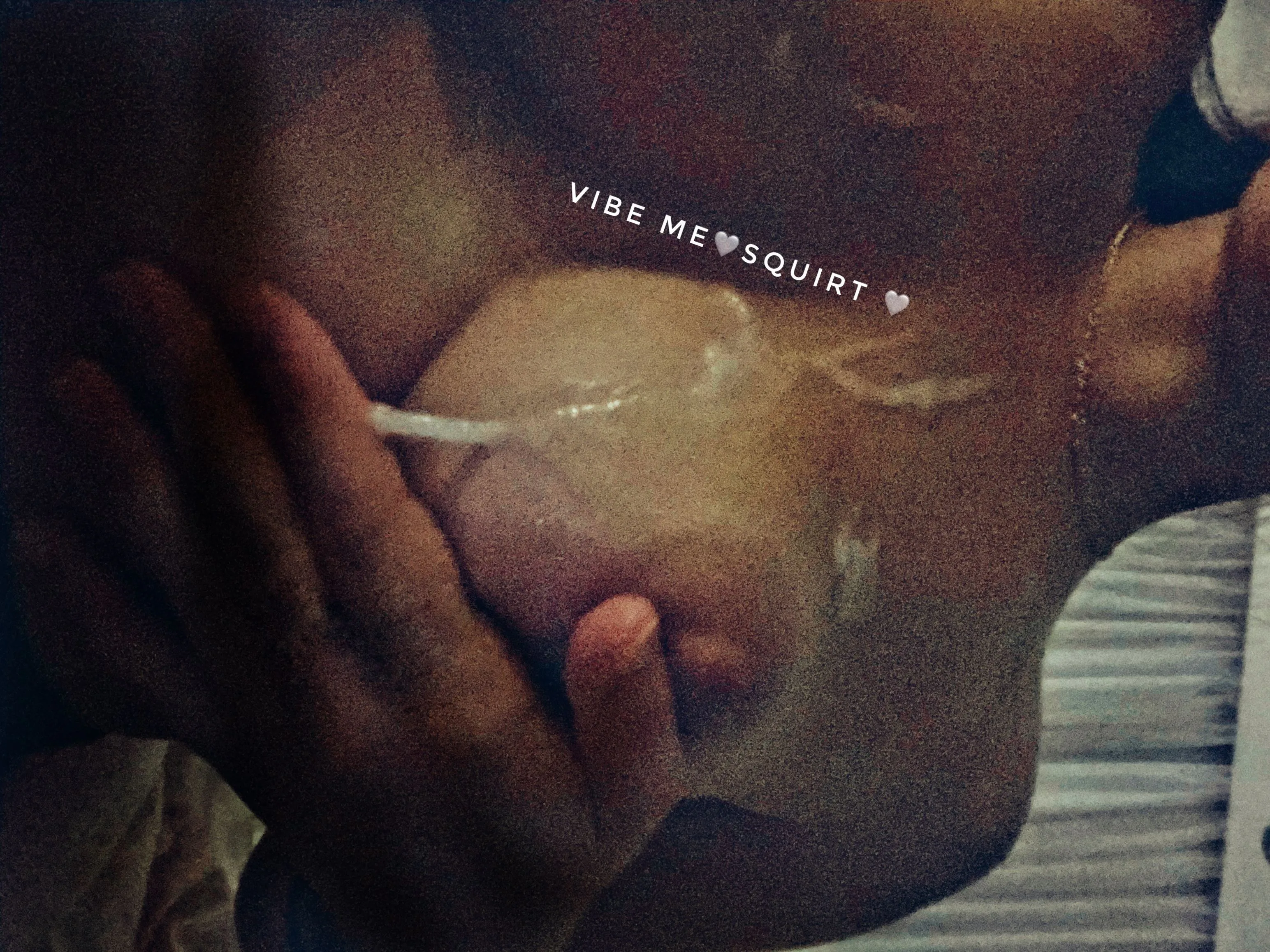 Live sex webcam photo for l0veis #3029748