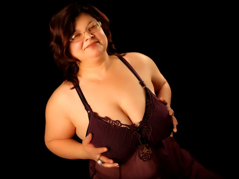 Live sex webcam photo for SweetMommaX #7416758