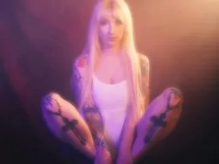Live sex webcam photo for kileyCorrupt #6335417