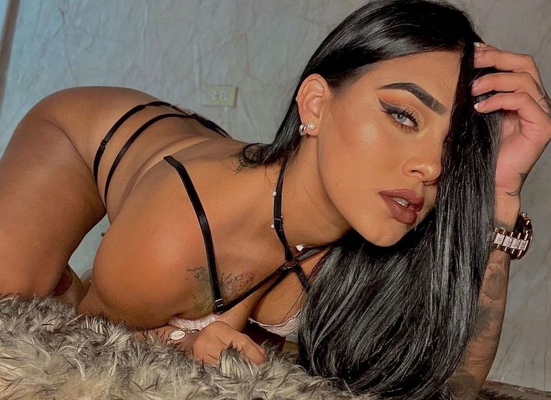 Live sex webcam photo for ZYRAFORTUNE #3059155