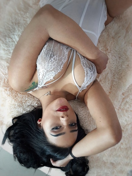 Live sex webcam photo for ZYRAFORTUNE #1723024