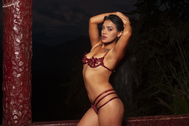 Live sex webcam photo for ZYRAFORTUNE #1722992