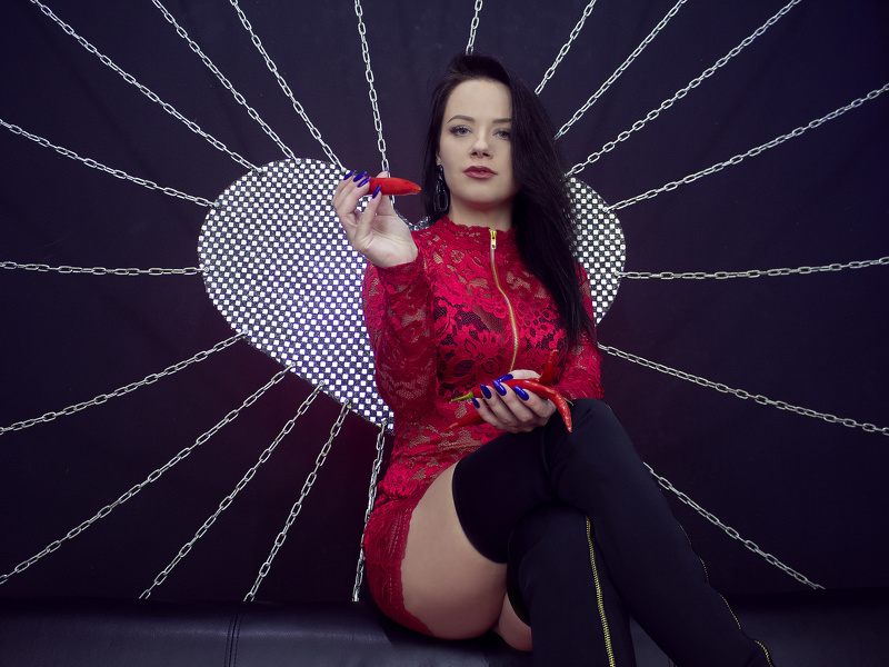 Live sex webcam photo for JoelinaShmit #1877408