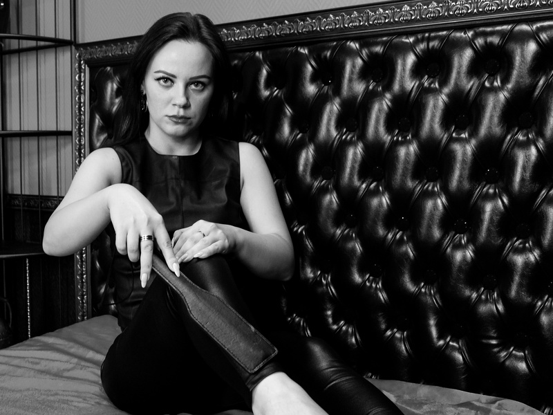 Live sex webcam photo for JoelinaShmit #1877324