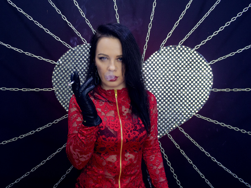 Live sex webcam photo for JoelinaShmit #1877396