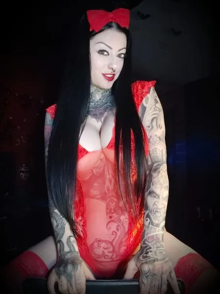 Live sex webcam photo for Hecatedarksex #1830458