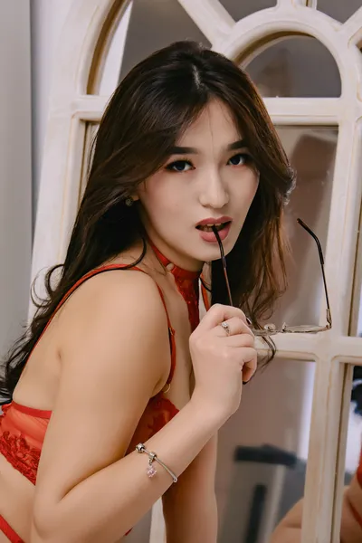 Live sex webcam photo for MikaYun #1844635