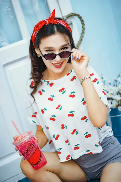 Live sex webcam photo for MikaYun #1844621