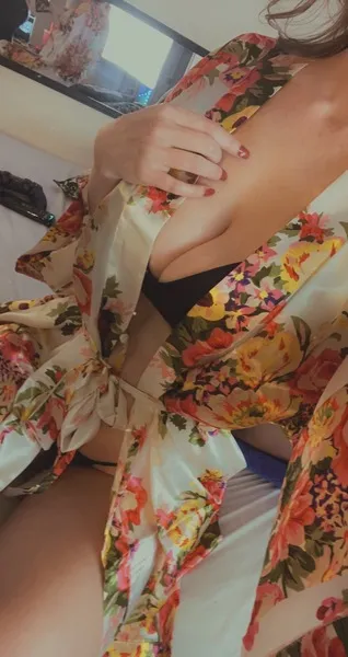 Live sex webcam photo for ClassyKitties #2060968