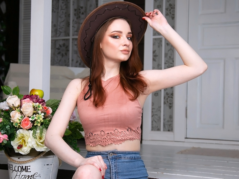 Live sex webcam photo for HollyStorm #1763650