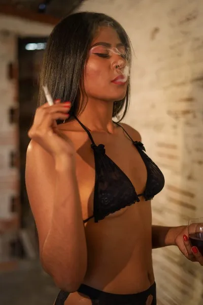Live sex webcam photo for EmmaClayton #7128158