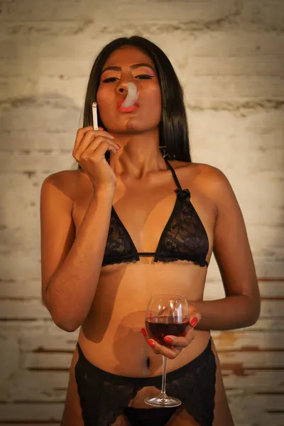 Live sex webcam photo for EmmaClayton #7128175