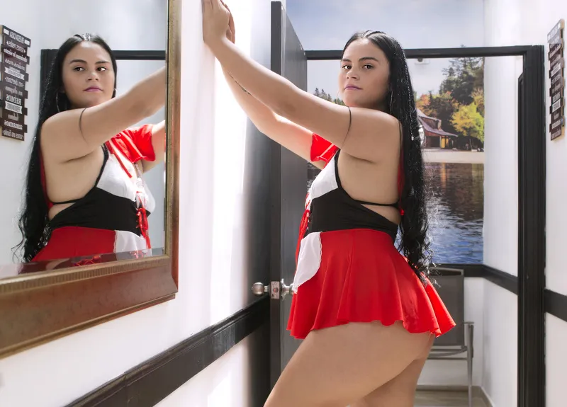 Live sex webcam photo for JassmineTw #7141667