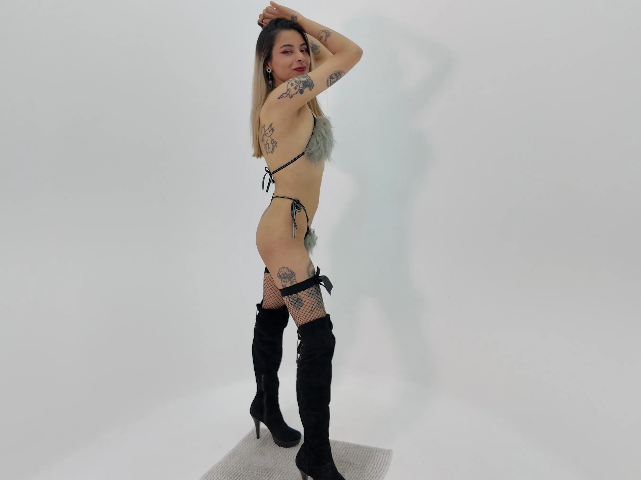 Live sex webcam photo for Amuneet #7202889