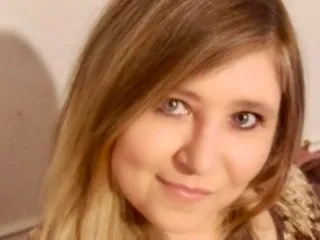 Live sex webcam photo for AvaBlake18 #8111039