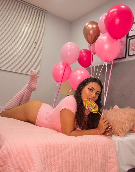 Live sex webcam photo for DanaClayton #7790003