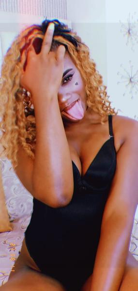 Live sex webcam photo for keyladumacsh #2435448