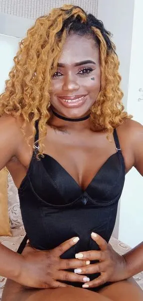 Live sex webcam photo for keyladumacsh #2435444