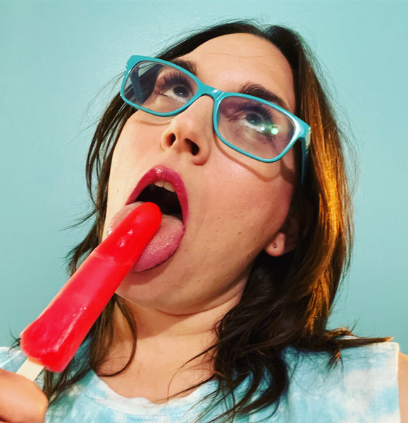 Live sex webcam photo for UrsulaUrban #2667937