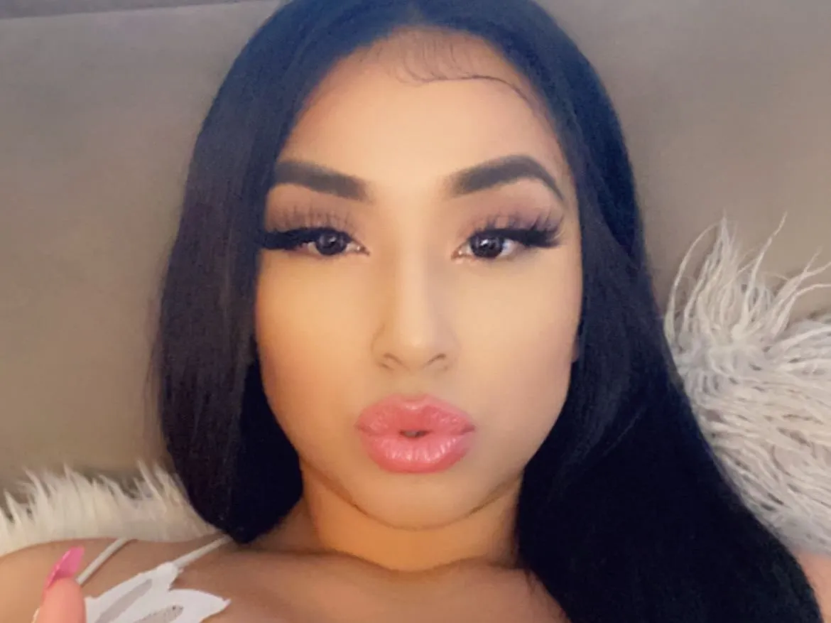 Live sex webcam photo for Jazzys_World #5650146
