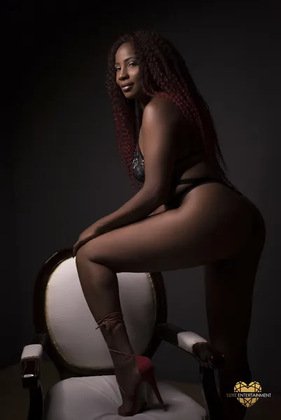 Live sex webcam photo for EBONYFANTACI #2346064