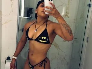 Live sex webcam photo for ZhoeSexyGirl #5999598