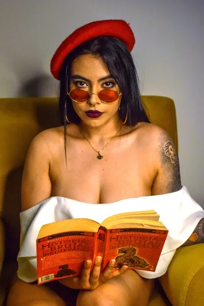 Live sex webcam photo for RayvenRosee #1732762