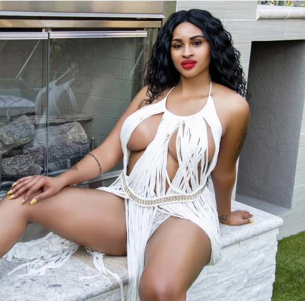 Live sex webcam photo for SashaRousse #2664143