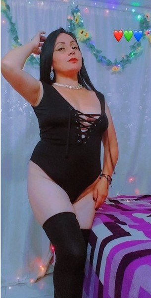 Live sex webcam photo for Zara42sweet #3673440