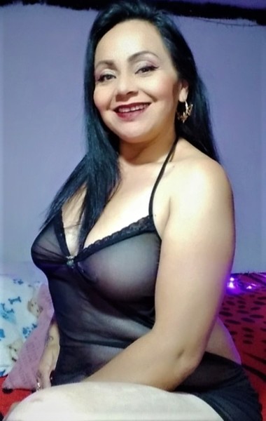 Live sex webcam photo for Zara42sweet #3673441