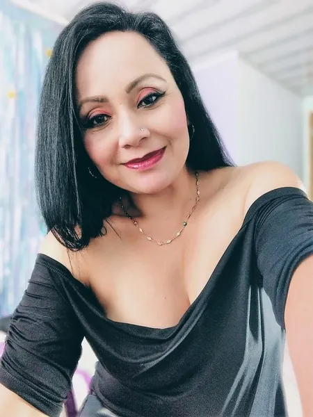 Live sex webcam photo for Zara42sweet #5897054