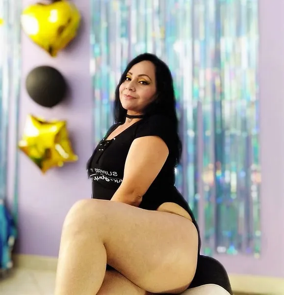 Live sex webcam photo for Zara42sweet #1747809