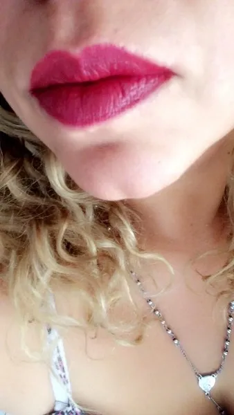 Live sex webcam photo for shakyhot1024 #7990210