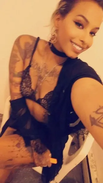 Live sex webcam photo for Trouble3449 #2164946