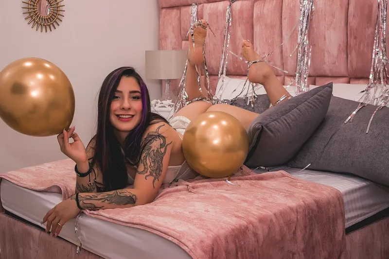 Live sex webcam photo for TalianaDuque #2118220