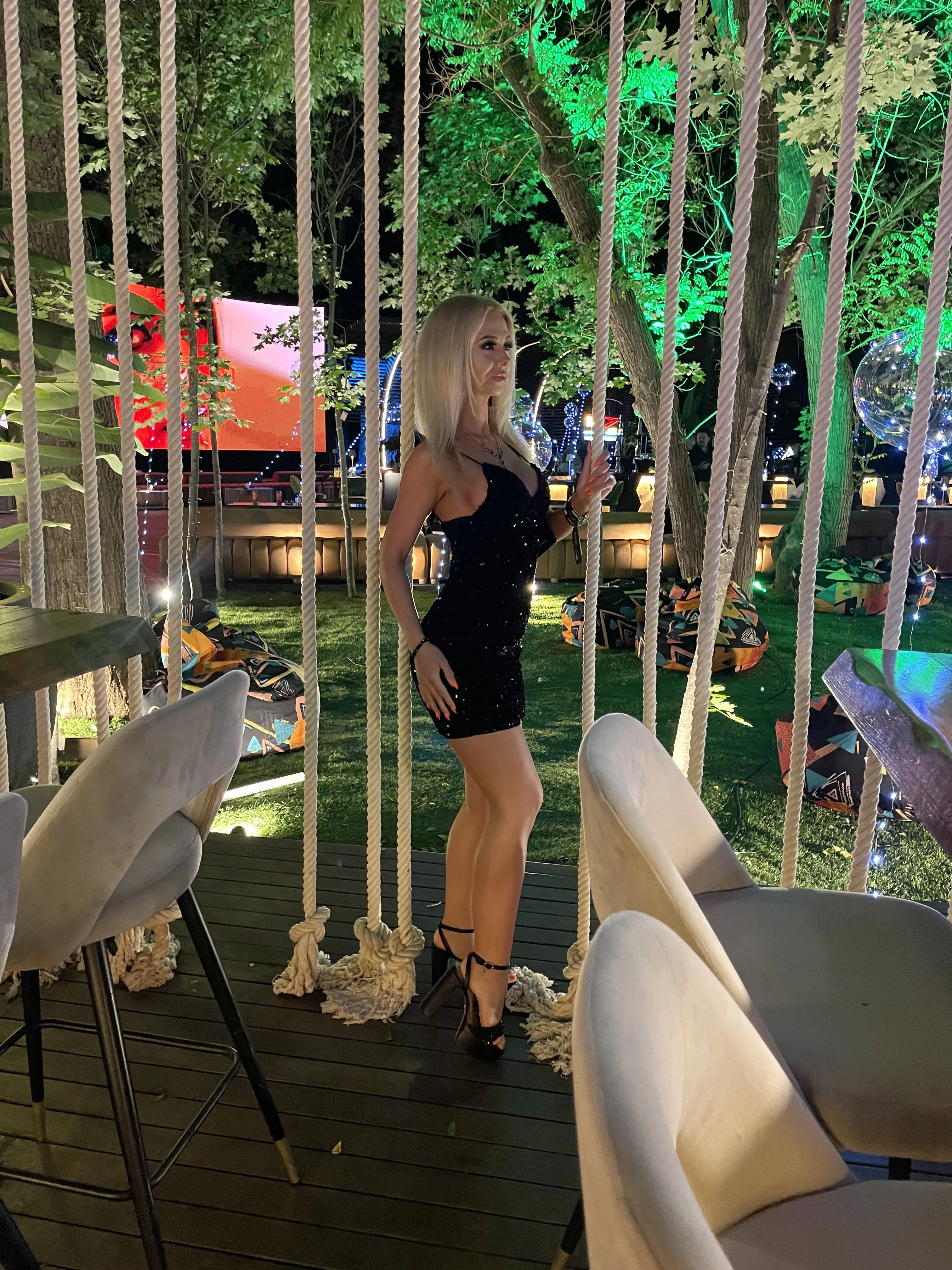 Live sex webcam photo for MoniqueBliss #7831119