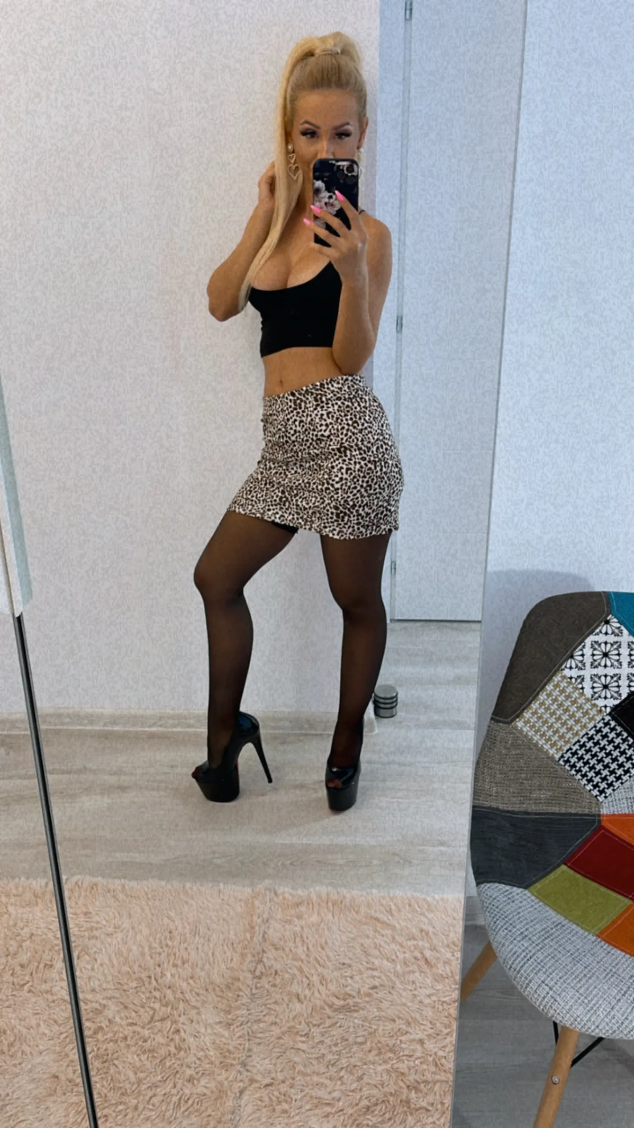 Live sex webcam photo for MoniqueBliss #8700268